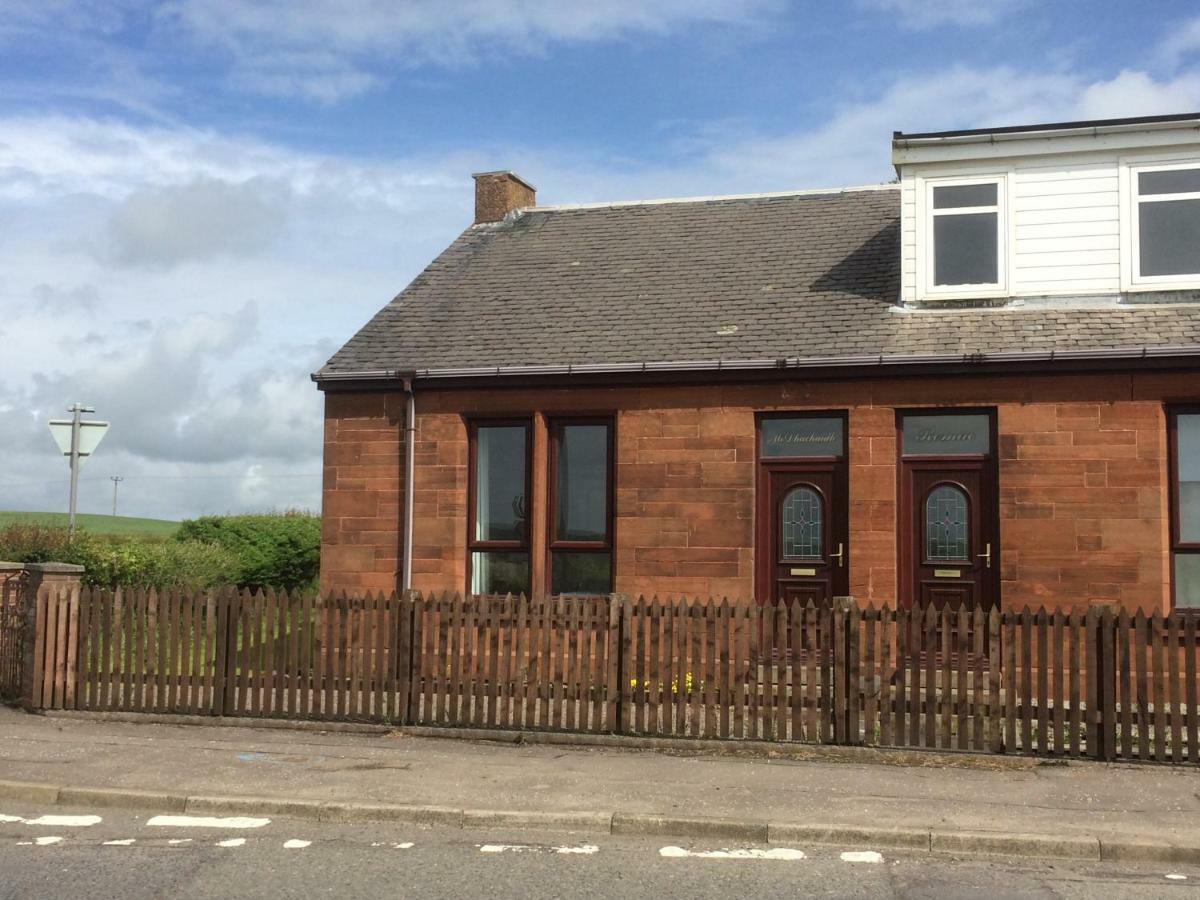 Ayrshire Cottage Kilmarnock Exterior photo